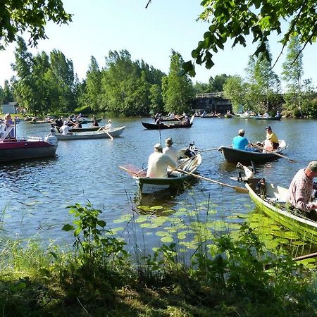 Hotelli Lohikontti Parikkala Bagian luar foto